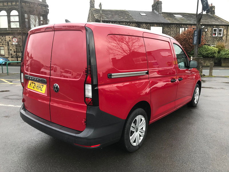 Volkswagen Caddy 2.0L Maxi C20 Commerce TDI Diesel Manual Euro 6 (101 bhp) 6dr Manual 2026