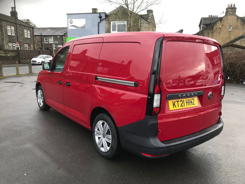 Volkswagen Caddy 2.0L Maxi C20 Commerce TDI Diesel Manual Euro 6 (101 bhp) 6dr Manual 2026