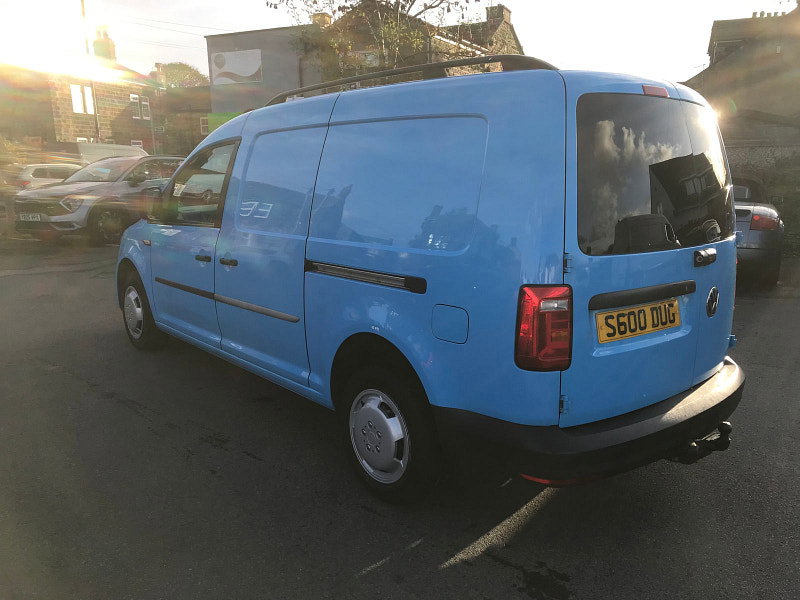 Volkswagen Caddy Maxi 1.6L Caddy Maxi C20 Startline TDI Diesel Manual Euro 5 (101 bhp) 6dr Manual 2026