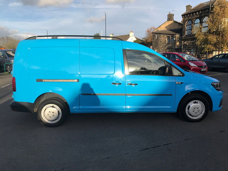 Volkswagen Caddy Maxi 1.6L Caddy Maxi C20 Startline TDI Diesel Manual Euro 5 (101 bhp) 6dr Manual 2026