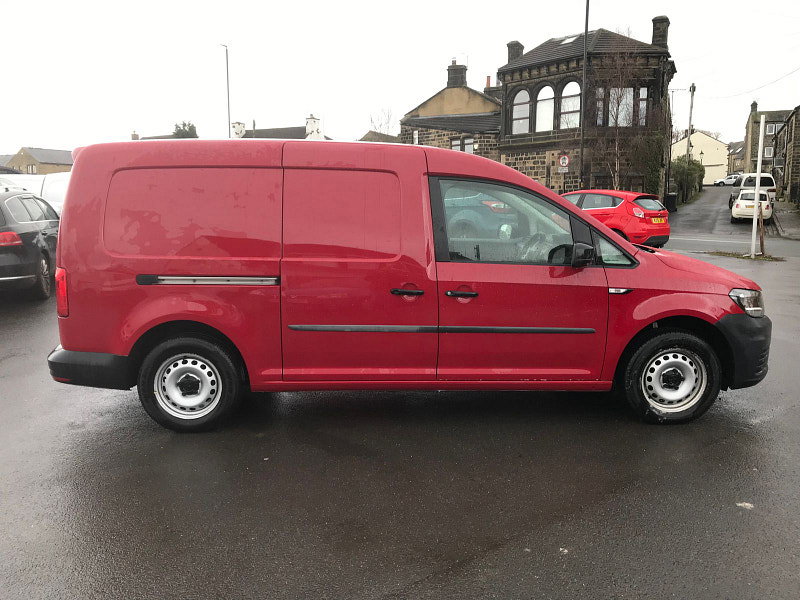 Volkswagen Caddy Maxi 2.0L Caddy Maxi C20 Startline TDI Diesel Manual Euro 6 (101 bhp) 6dr Manual 2026