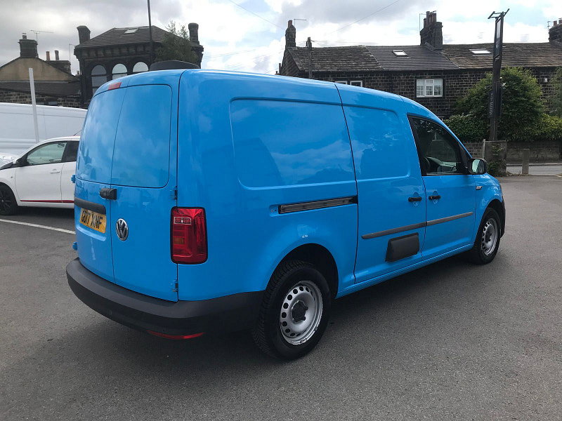 Volkswagen Caddy Maxi 2.0L Caddy Maxi C20 Startline TDI Diesel Manual Euro 6 (101 bhp) 6dr Manual 2026