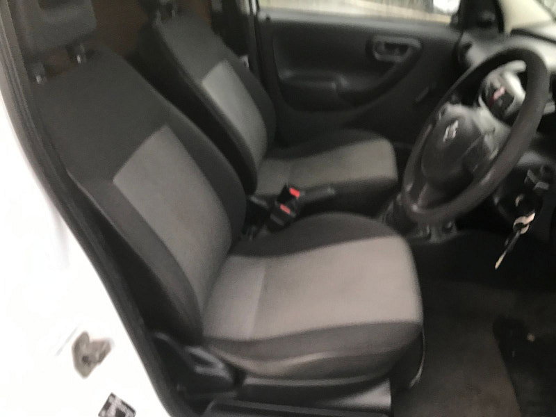 Vauxhall Combo 1.2L 1700 CDTI E4 Diesel Manual Euro 4 (74 bhp) 4dr Manual 2026