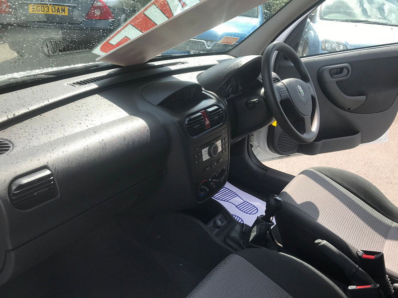 Vauxhall Combo 1.2L 2000 CDTI E4 Diesel Manual Euro 4 (74 bhp) 5dr Manual 2026