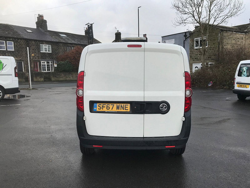 Vauxhall Combo 1.2L L1H1 2000 CDTI ECOFLEX S/S Diesel Manual Euro 6 (95 bhp) 5dr Manual 2026