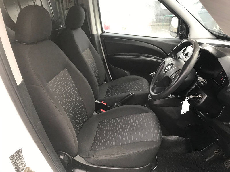 Vauxhall Combo 1.2L L1H1 2000 CDTI ECOFLEX S/S Diesel Manual Euro 6 (95 bhp) 5dr Manual 2026