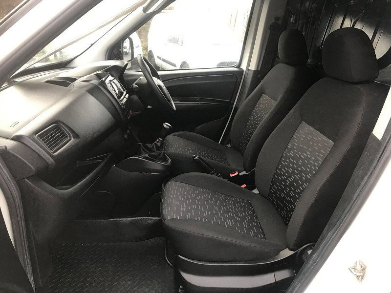 Vauxhall Combo 1.2L L1H1 2000 CDTI ECOFLEX S/S Diesel Manual Euro 6 (95 bhp) 5dr Manual 2026