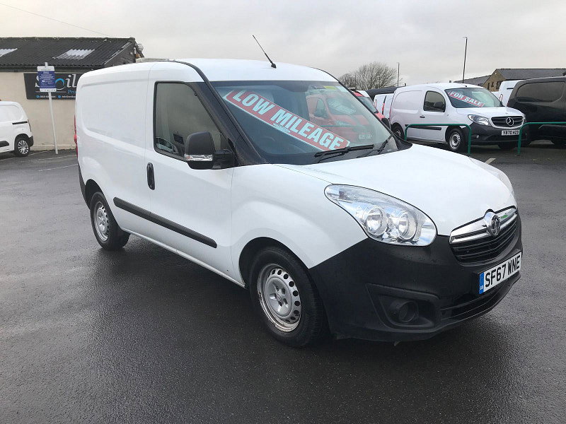Vauxhall Combo 1.2L L1H1 2000 CDTI ECOFLEX S/S Diesel Manual Euro 6 (95 bhp) 5dr Manual 2026