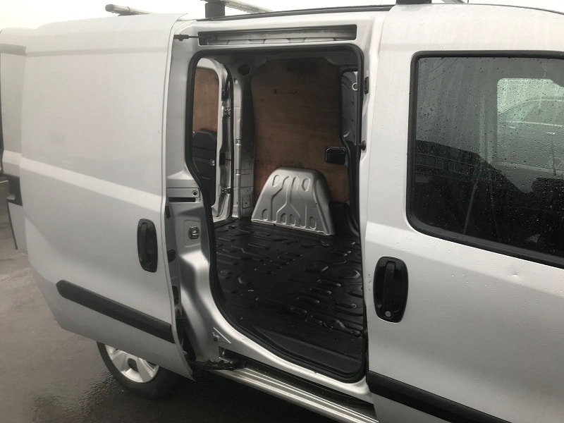 Vauxhall Combo 1.3 CDTi 2000 ecoFLEX 16v Sportive Panel Van 3dr Diesel Manual FWD L1 H1 (s/s) (126 g/km, 89 bhp) 3dr Manual 2026