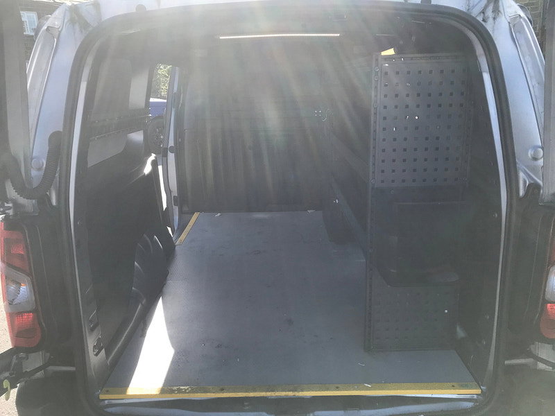 Vauxhall Combo 1.5 Turbo D 2300 Dynamic Panel Van 6dr Diesel Manual L2 H1 Euro 6 (100 ps) 6dr Manual 2026