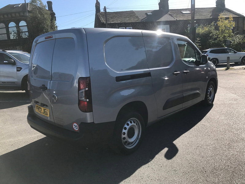 Vauxhall Combo 1.5 Turbo D 2300 Dynamic Panel Van 6dr Diesel Manual L2 H1 Euro 6 (100 ps) 6dr Manual 2026