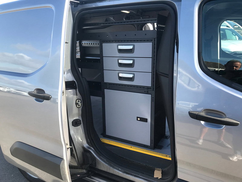 Vauxhall Combo 1.5 Turbo D 2300 Dynamic Panel Van 6dr Diesel Manual L2 H1 Euro 6 (100 ps) 6dr Manual 2026