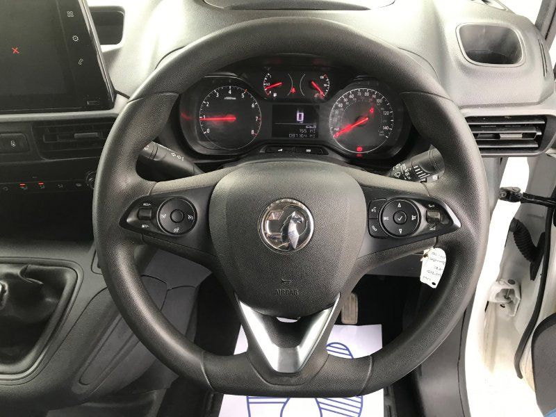 Vauxhall Combo 1.5 Turbo D 2300 Sportive Panel Van 4dr Diesel Manual L1 H1 Euro 6 (100 ps) 4dr Manual 2026