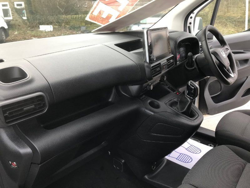 Vauxhall Combo 1.5 Turbo D 2300 Sportive Panel Van 4dr Diesel Manual L1 H1 Euro 6 (100 ps) 4dr Manual 2026