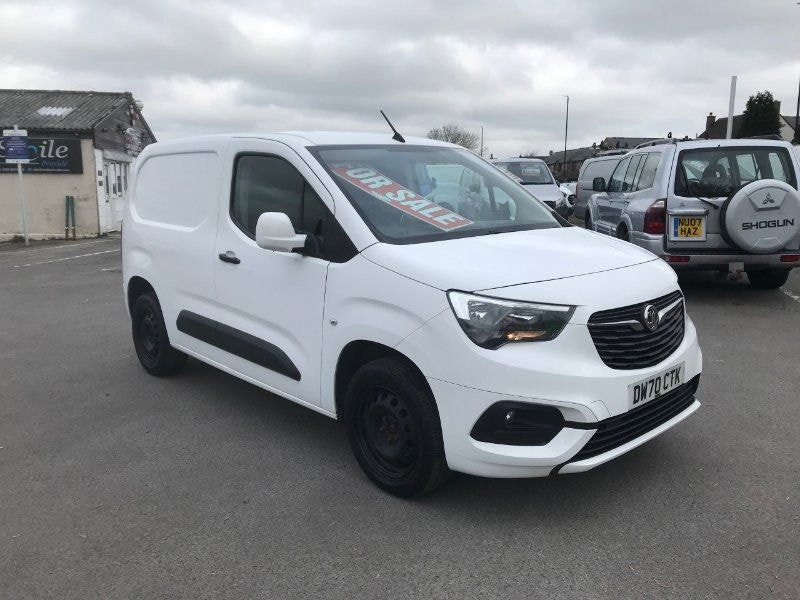 Vauxhall Combo 1.5 Turbo D 2300 Sportive Panel Van 4dr Diesel Manual L1 H1 Euro 6 (100 ps) 4dr Manual 2026