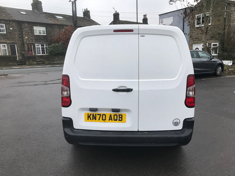 Vauxhall Combo 1.5L 2300 Edition S/S Diesel Manual Euro 6 (101 bhp) 6dr Manual 2026