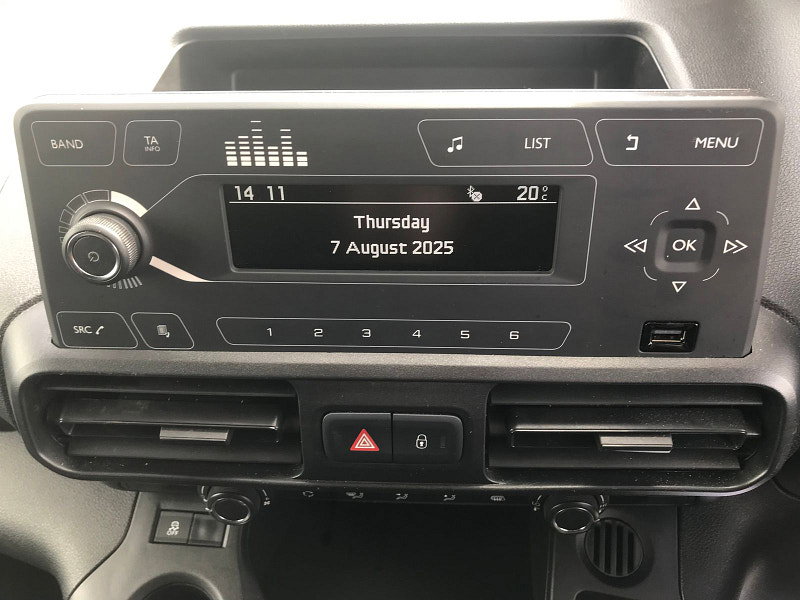 Vauxhall Combo 1.5L 2300 Sportive S/S Diesel Manual Euro 6 (101 bhp) 5dr Manual 2026