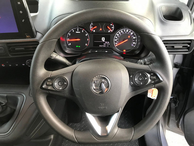 Vauxhall Combo 1.5L 2300 Sportive TD Diesel Manual Euro 6 (101 bhp) 6dr Manual 2026