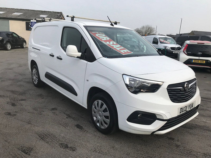 Vauxhall Combo 1.5L 2300 Sportive TD Diesel Manual Euro 6 (101 bhp) 6dr Manual 2026