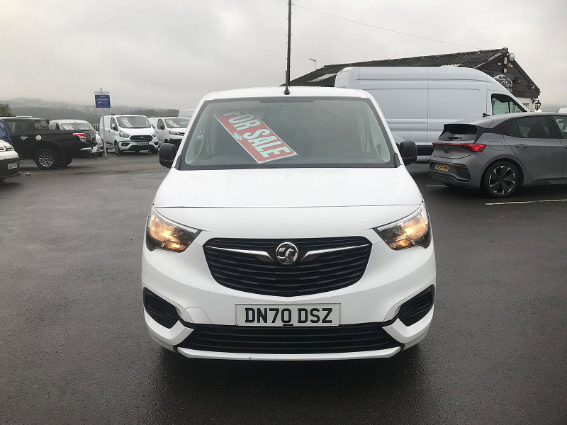 Vauxhall Combo 1.5L 2300 SportIVE TD S/S Diesel Manual Euro 6 (101 bhp) 6dr Manual 2026
