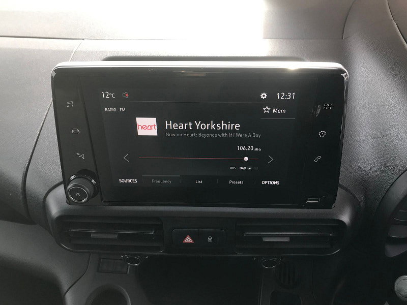 Vauxhall Combo 1.5L L1H1 2300 SPORTIVE S/S Diesel Manual Euro 6 (101 bhp) 5dr Manual 2026