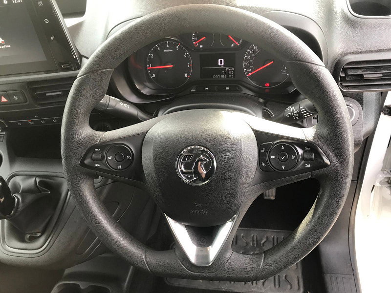 Vauxhall Combo 1.5L L1H1 2300 SPORTIVE S/S Diesel Manual Euro 6 (101 bhp) 5dr Manual 2026