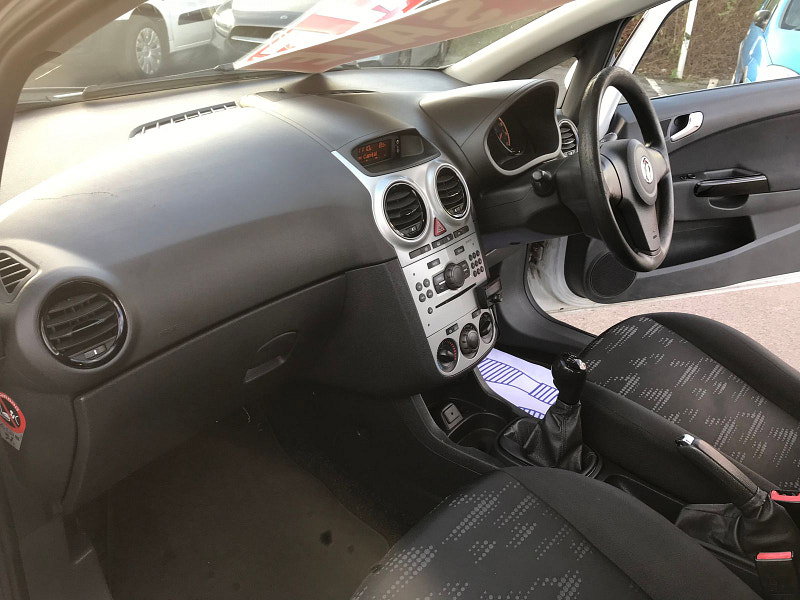 Vauxhall Corsa 1.2L CDTI S/S 3dr Diesel Manual Euro 5 (74 bhp) 3dr Manual 2026