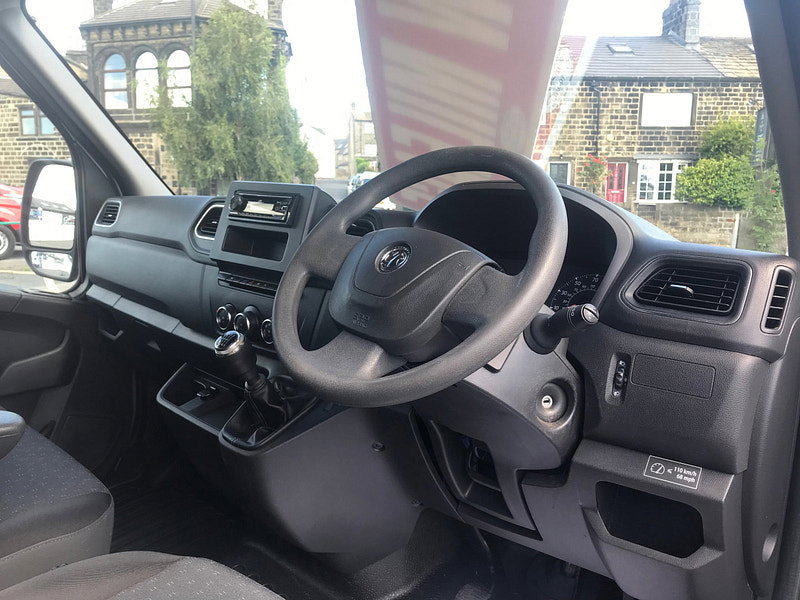 Vauxhall Movano 2.3 CDTi 3500 BiTurbo Edition Panel Van 5dr Diesel Manual FWD L3 H2 Euro 6 (135 ps) 5dr Manual 2026
