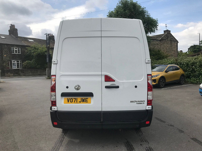 Vauxhall Movano 2.3L L3H2 F3500 CDTi Diesel Manual Euro 6 (134 bhp) 5dr Manual 2026