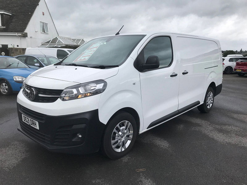 Vauxhall Vivaro 1.5L 2900 Dynamic S/S Diesel Manual Euro 6 (101 bhp) 5dr Manual 2026