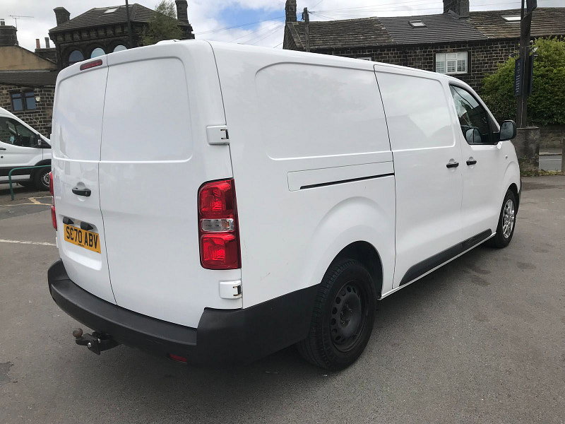 Vauxhall Vivaro 1.5L 2900 Dynamic S/S Diesel Manual Euro 6 (101 bhp) 6dr Manual 2026