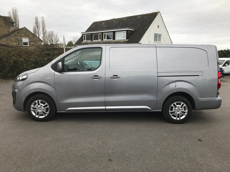 Vauxhall Vivaro 1.5L L2H1 2900 SPORTIVE S/S Diesel Manual Euro 6 (101 bhp) 6dr Manual 2026