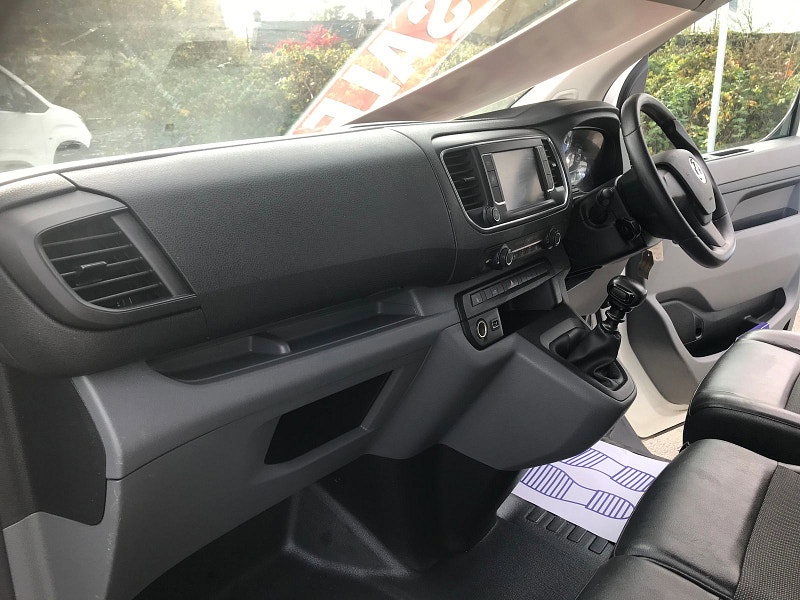 Vauxhall Vivaro 1.5L L2H1 2900 SPORTIVE S/S Diesel Manual Euro 6 (101 bhp) 6dr Manual 2026