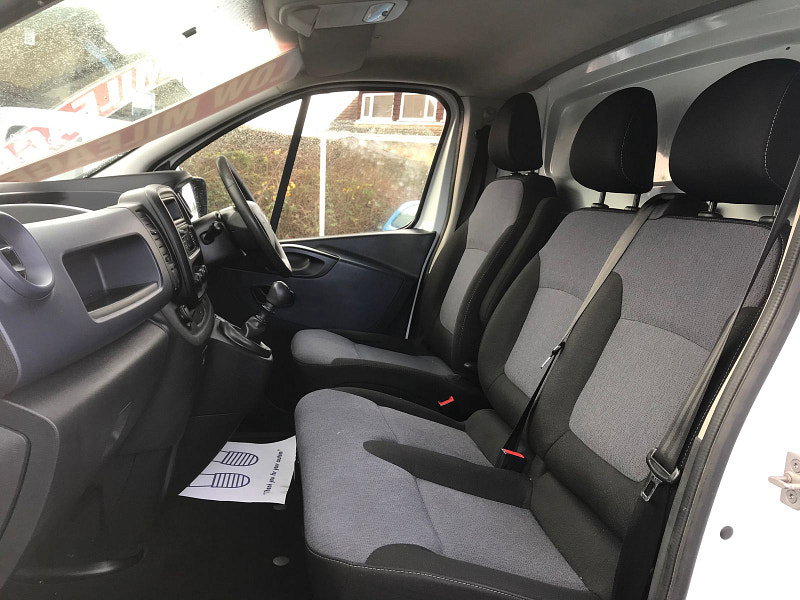 Vauxhall Vivaro 1.6L 2900 L2H1 CDTI P/V Diesel Manual Euro 5 (114 bhp) 5dr Manual 2026