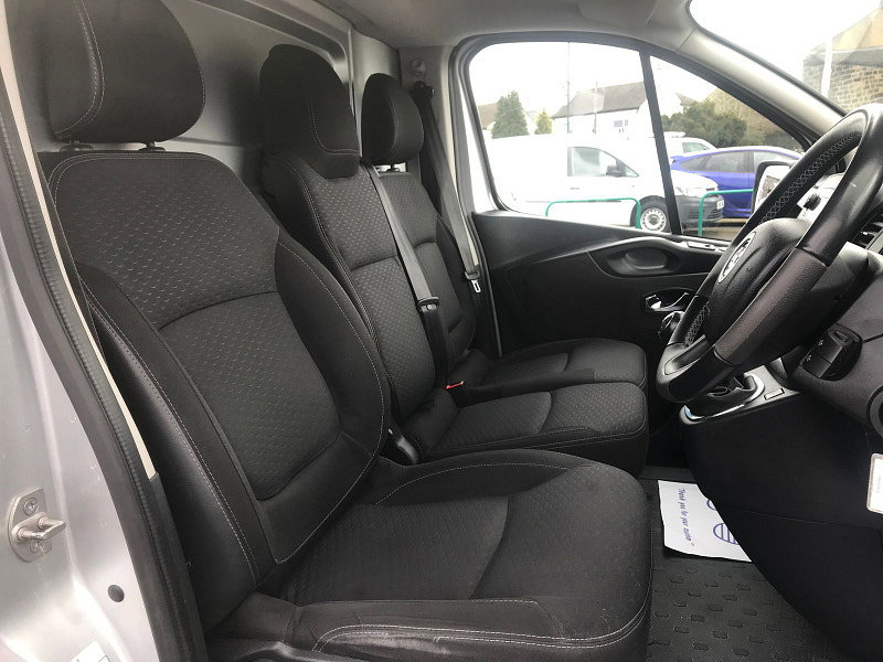 Vauxhall Vivaro 1.6L L1H1 2700 SPORTIVE CDTI Diesel Manual Euro 6 (120 bhp) 5dr Manual 2026