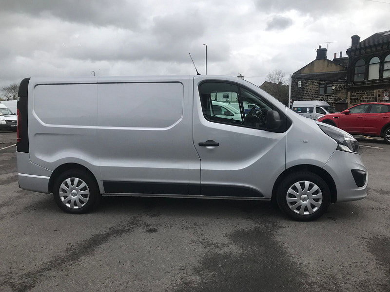 Vauxhall Vivaro 1.6L L1H1 2700 SPORTIVE CDTI Diesel Manual Euro 6 (120 bhp) 5dr Manual 2026
