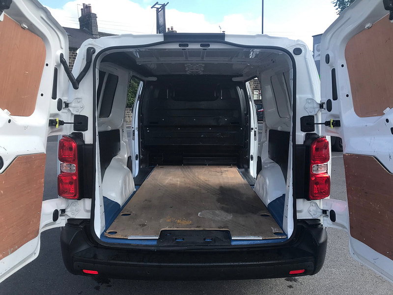 Vauxhall Vivaro 2.0 Turbo D 3100 Dynamic Panel Van 6dr Diesel Manual L2 H1 Euro 6 (s/s) (145 ps) 6dr Manual 2026