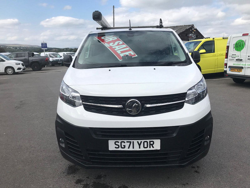 Vauxhall Vivaro 2.0L F3100 Dynamic S/S Diesel Manual Euro 6 (142 bhp) 6dr Manual 2026