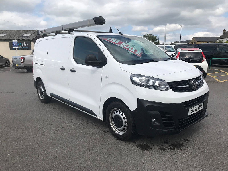 Vauxhall Vivaro 2.0L F3100 Dynamic S/S Diesel Manual Euro 6 (142 bhp) 6dr Manual 2026