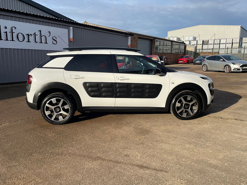 Citroen C4 Cactus 1.2 PureTech Flair Hatchback 5dr Petrol Manual Euro 6 (Euro 6) (82 ps) 5dr Manual 2026