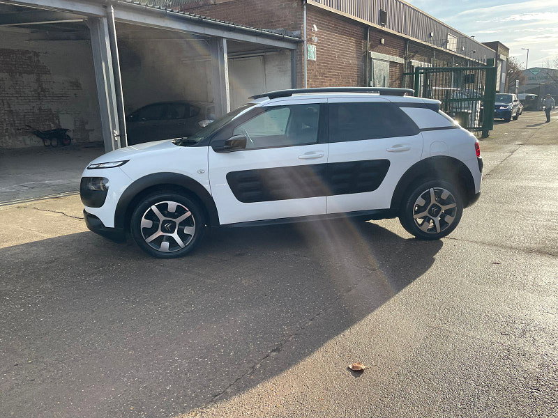 Citroen C4 Cactus 1.2 PureTech Flair Hatchback 5dr Petrol Manual Euro 6 (Euro 6) (82 ps) 5dr Manual 2026