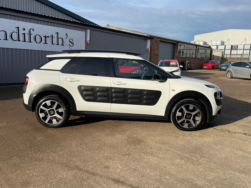 Citroen C4 Cactus 1.2 PureTech Flair Hatchback 5dr Petrol Manual Euro 6 (Euro 6) (82 ps) 5dr Manual 2026