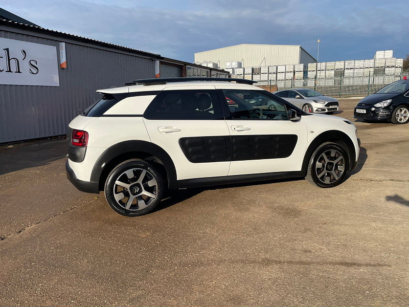 Citroen C4 Cactus 1.2 PureTech Flair Hatchback 5dr Petrol Manual Euro 6 (Euro 6) (82 ps) 5dr Manual 2026