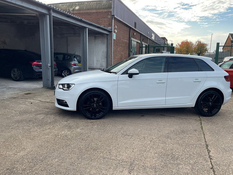 Audi A3 1.6 TDI Sport Sportback 5dr Diesel Manual Euro 6 (s/s) (110 ps) 5dr Manual 2026