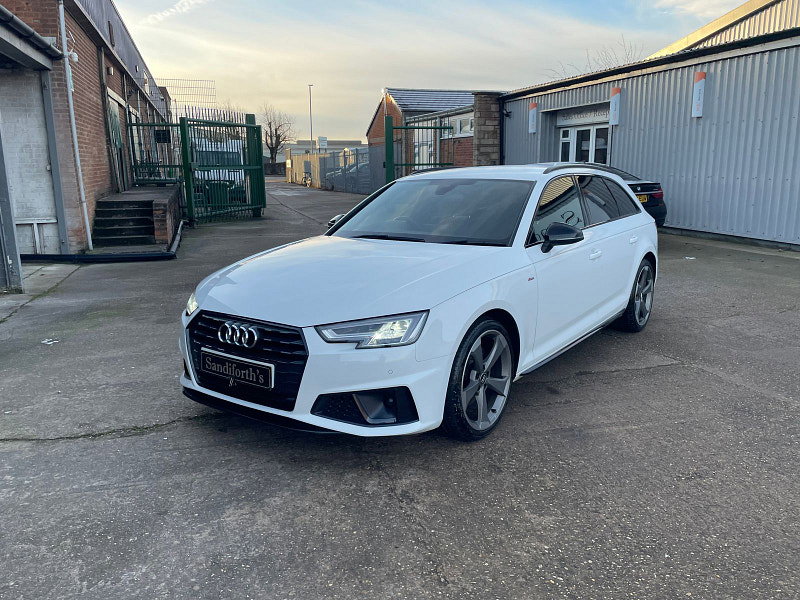 Audi A4 Avant 2.0 TFSI 35 Black Edition Estate 5dr Petrol Manual Euro 6 (s/s) (150 ps) 5dr Manual 2026