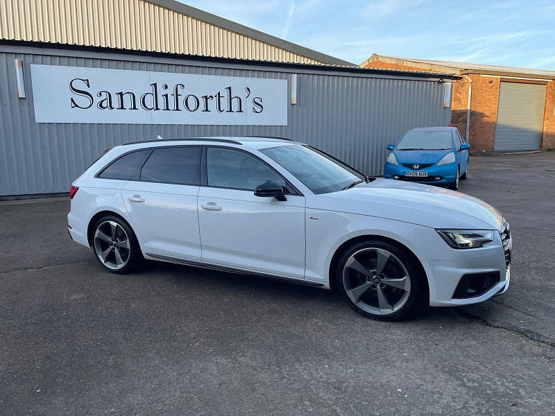 Audi A4 Avant 2.0 TFSI 35 Black Edition Estate 5dr Petrol Manual Euro 6 (s/s) (150 ps) 5dr Manual 2026