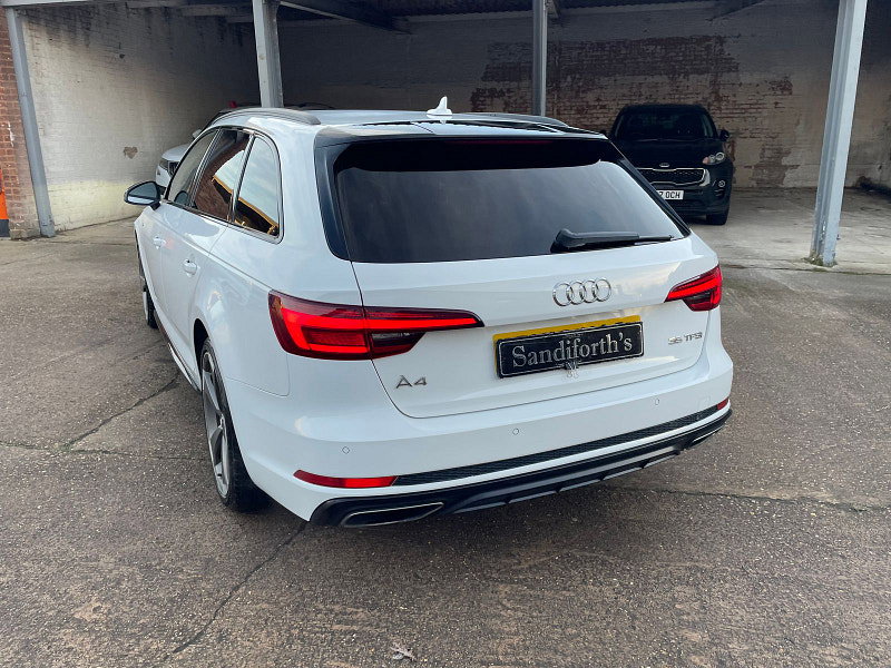 Audi A4 Avant 2.0 TFSI 35 Black Edition Estate 5dr Petrol Manual Euro 6 (s/s) (150 ps) 5dr Manual 2026