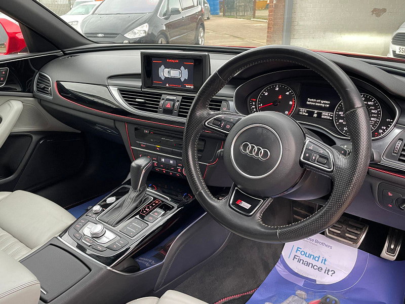 Audi A6 Avant 2.0 TDI ultra Black Edition Estate 5dr Diesel S Tronic Euro 6 (s/s) (190 ps) 5dr Automatic 2026