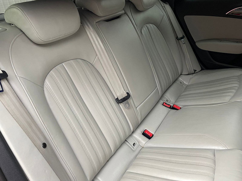 Audi A6 Avant 2.0 TDI ultra Black Edition Estate 5dr Diesel S Tronic Euro 6 (s/s) (190 ps) 5dr Automatic 2026