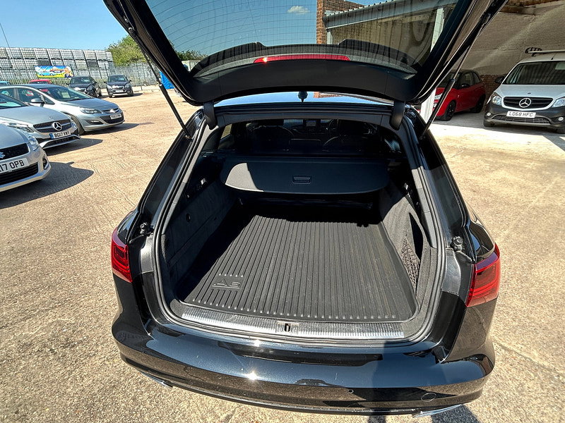 Audi A6 Avant 3.0 TDI V6 Black Edition Estate 5dr Diesel S Tronic quattro Euro 6 (s/s) (218 ps) 5dr Automatic 2026